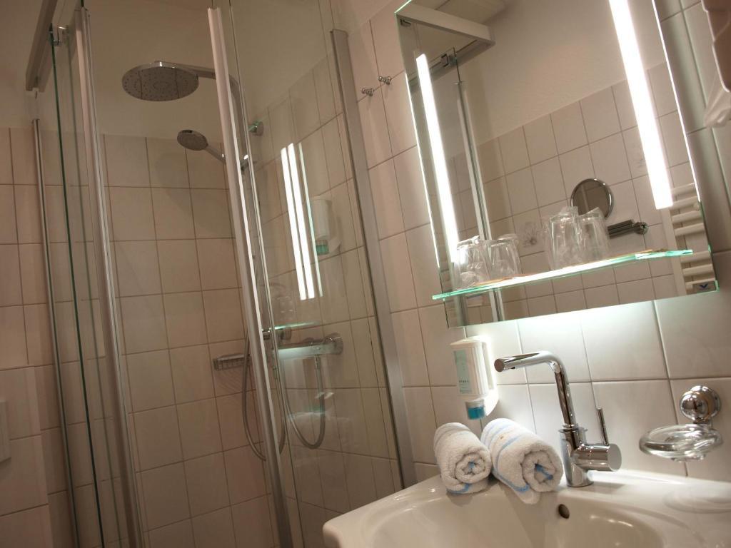 Hotel Ostfriesland Garni Norden Quarto foto
